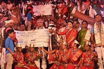 Photo of आदिवासी नृत्य महोत्सव का रंगारंग समापन:झारखंड के छाऊ और करसा नृत्य को पहला पुरस्कार,