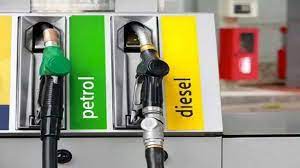 Photo of Petrol Diesel Prices: आज भी 85 पैसे बढ़े पेट्रोल-डीजल के दाम, जानें आपने शहर का रेट