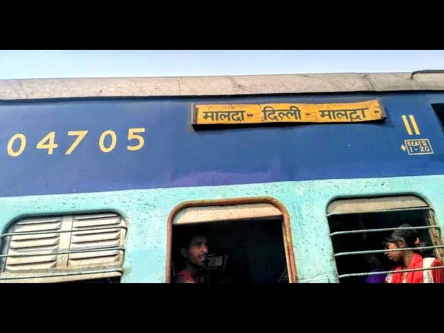 Protesters block Farakka Express