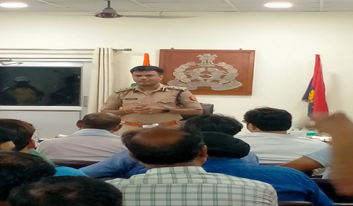 DCP Chinappa holds a meeting