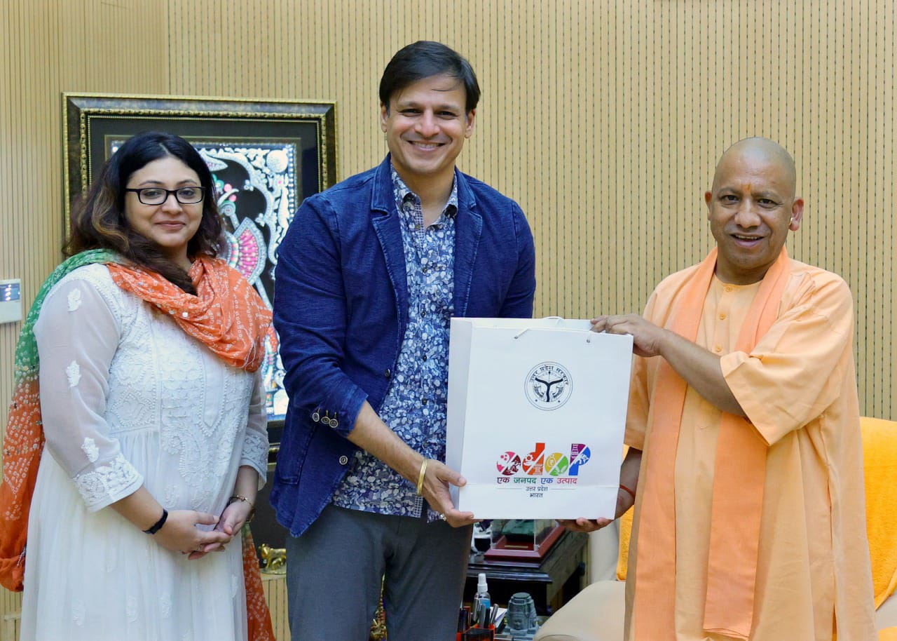 Actor Vivek Oberoi met Chief Minister