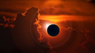 first solar eclispe in 2025