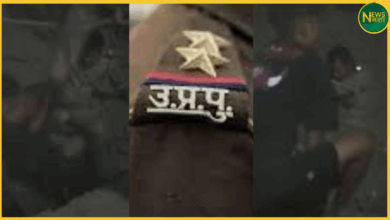 azamgarh-sho-pitayi-video-viral-up-police-image-question