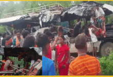 jharkhand-devghar-kawariya-bus-truck-accident-18-dead-many-injured